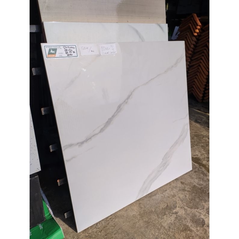 60x60 granit motif glashed glazed polished per dus banyumas