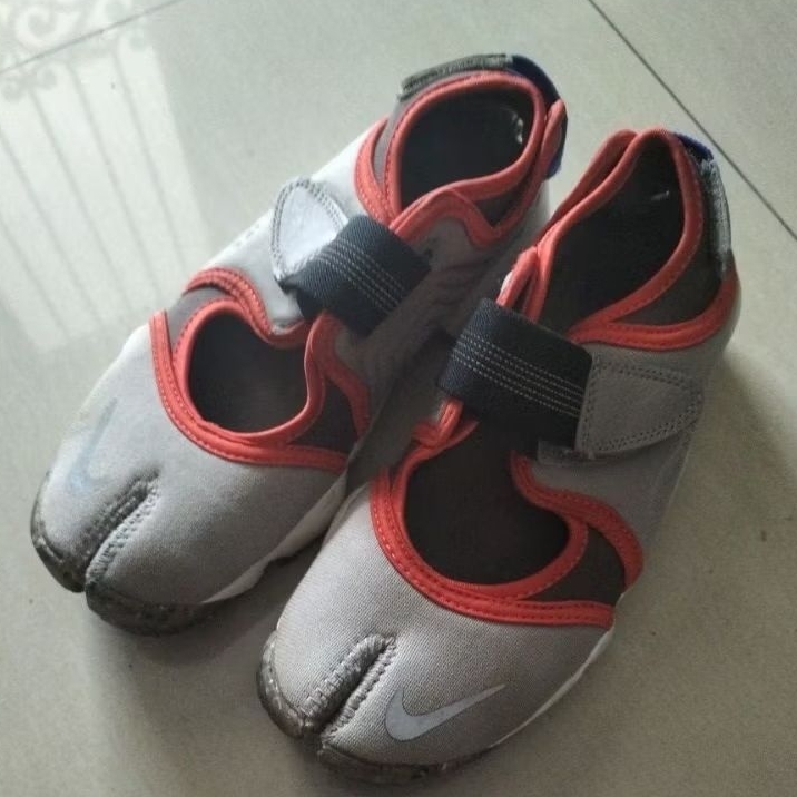 Nike air rift original japan sepatu olahraga sneakers