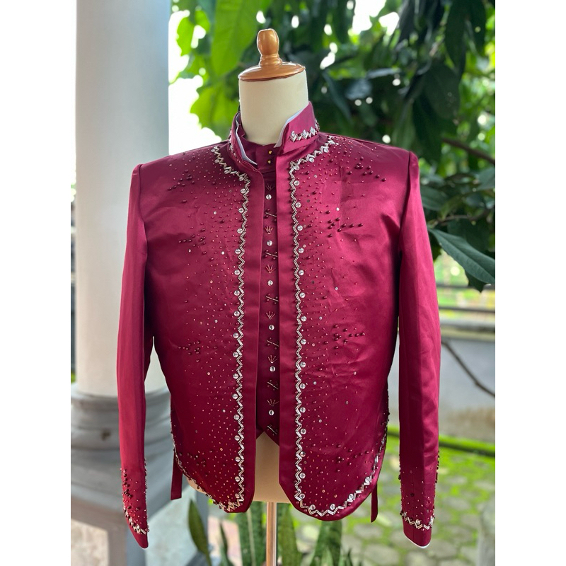 beskap solo / baju pengantin jawa warna maroon