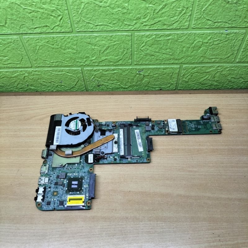Motherboard Mainboard Mobo Mesin Normal Laptop Toshiba Satellite L840
