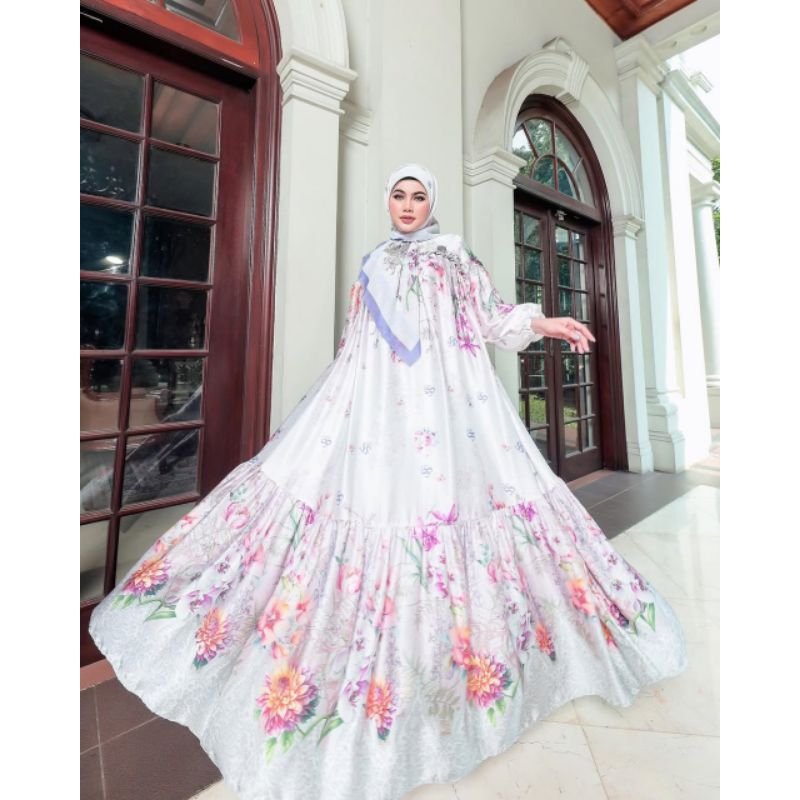 Dress Flower By Shella Saukia