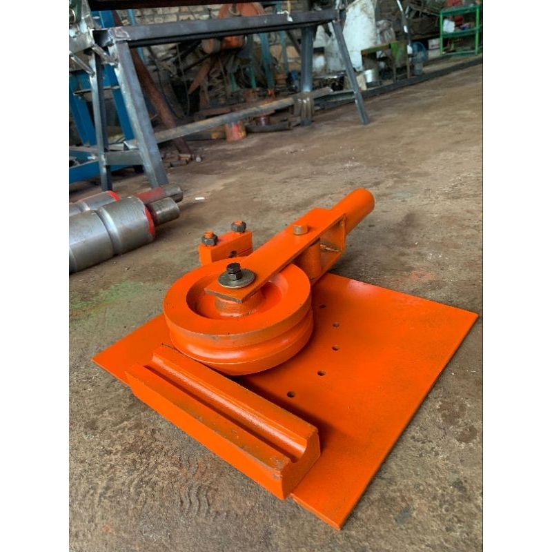 Alat Tekuk Pipa Manual Bending Pipa Hitam spesifikasi 1 inchi  Manual Kualitas Premium Mudah Di Guna