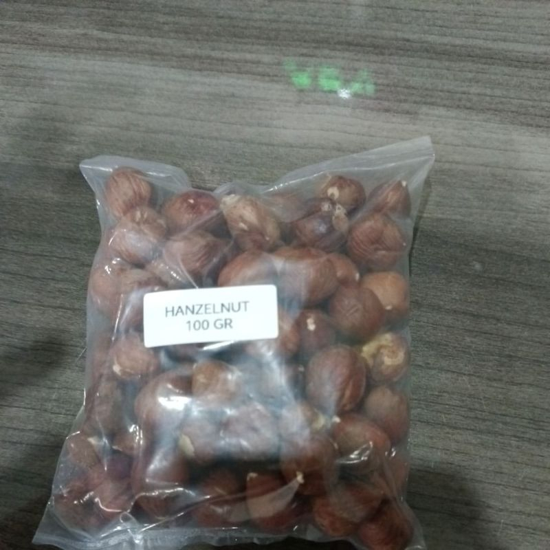 

Kacang Hazelnut Repack 100gr