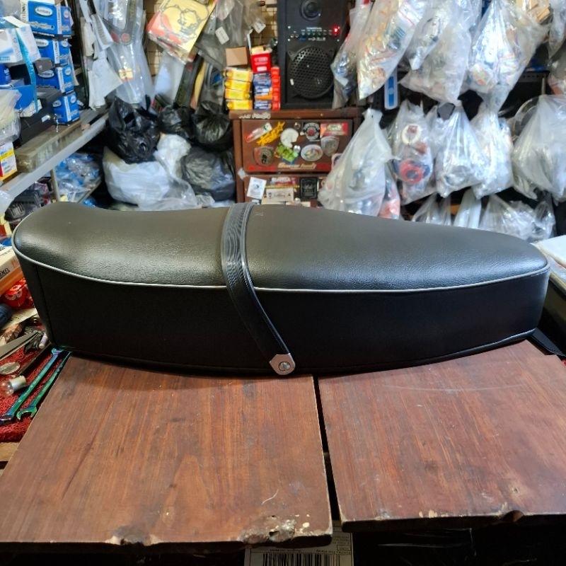 Jok panjang Piaggio Jok Piaggio Vespa Super Sprint Vbb Bajaj PX PS