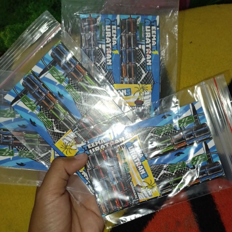 

Stiker AURA TRANS GANK miniatur bus