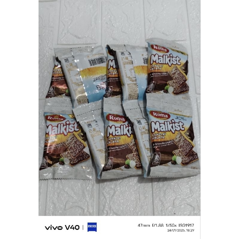 

malkist tabur kelapa isi 10 pcs