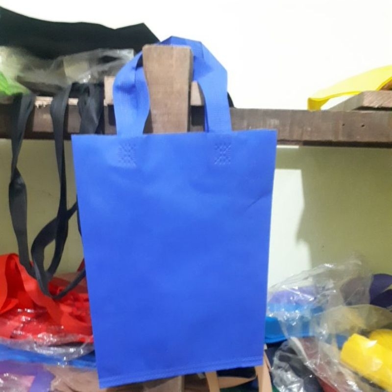 

goodiebag tali biru 38x45x8cm 75 gsm