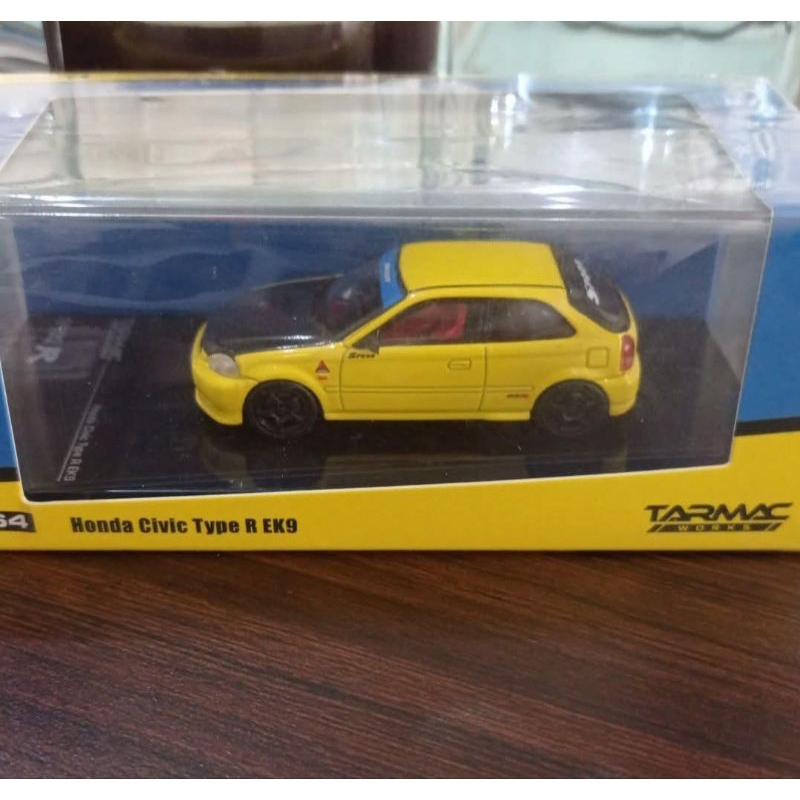 Tarmac 1:64 Honda Civic Type R EK9