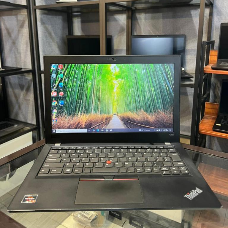 Lenovo Thinkpad A285 Ryzen 5 Pro - 2500U