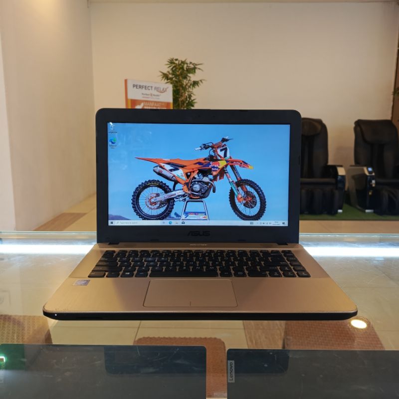 Laptop Asus X441MA Intel Celeron N4000 Ram 4 Gb Ssd 256 Gb Layar 14 Inch Win 11 Second