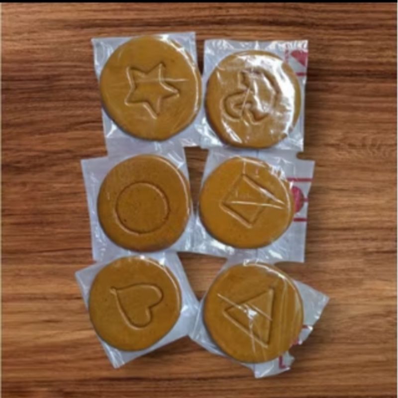 

dalgona candy 1pak isi 10 biji