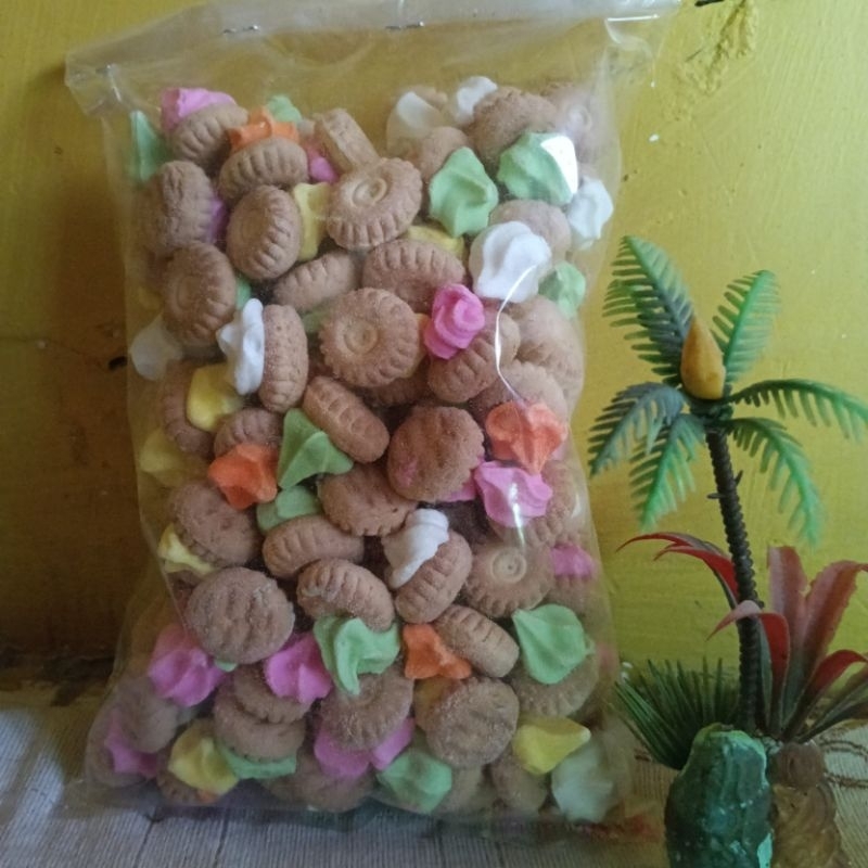 

Kue Biskuit Gemrose Gembunga 250 gr