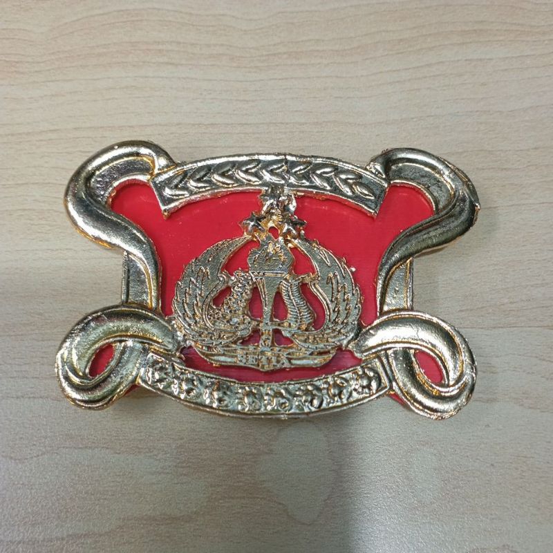 emblim baret kbpp polri dasar merah