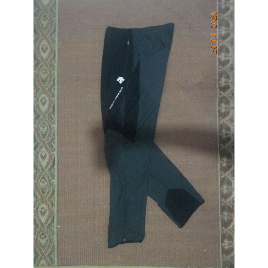 Celana Outdoor/gunung DESCENTE