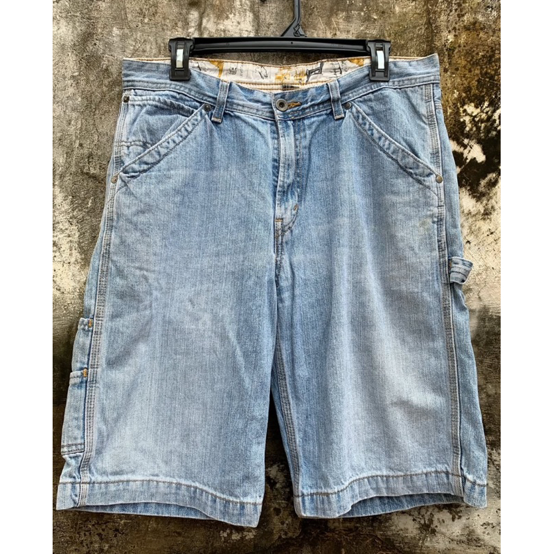 CarpenterLevisOriginal