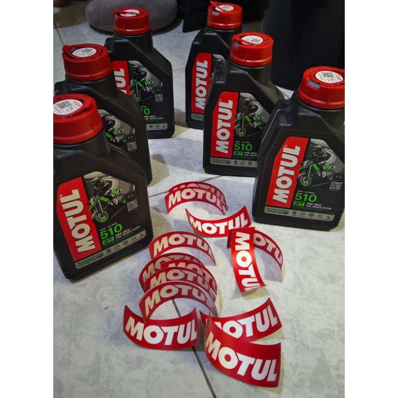 Botol bekas oli motul