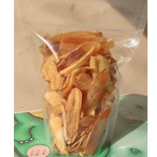 

1 kg Keripik pisang original renyah dan gurih polll jaminan nagih lagi
