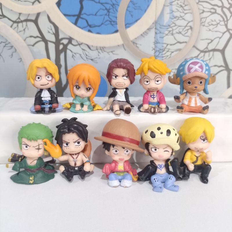 figure one piece chibi lucu duduk