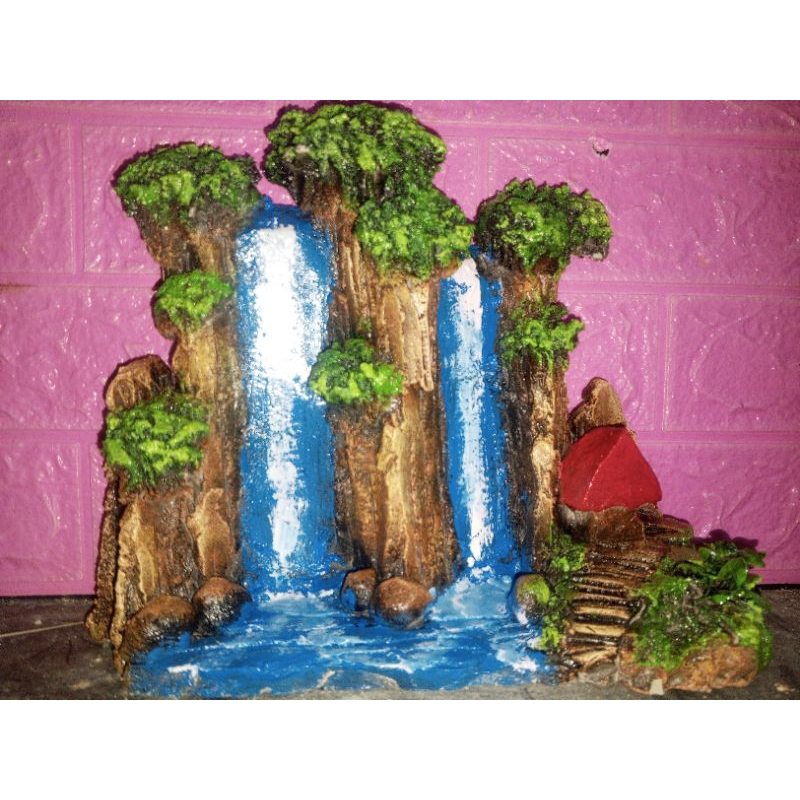 Tebing Aquascape variasi bukit air terjun