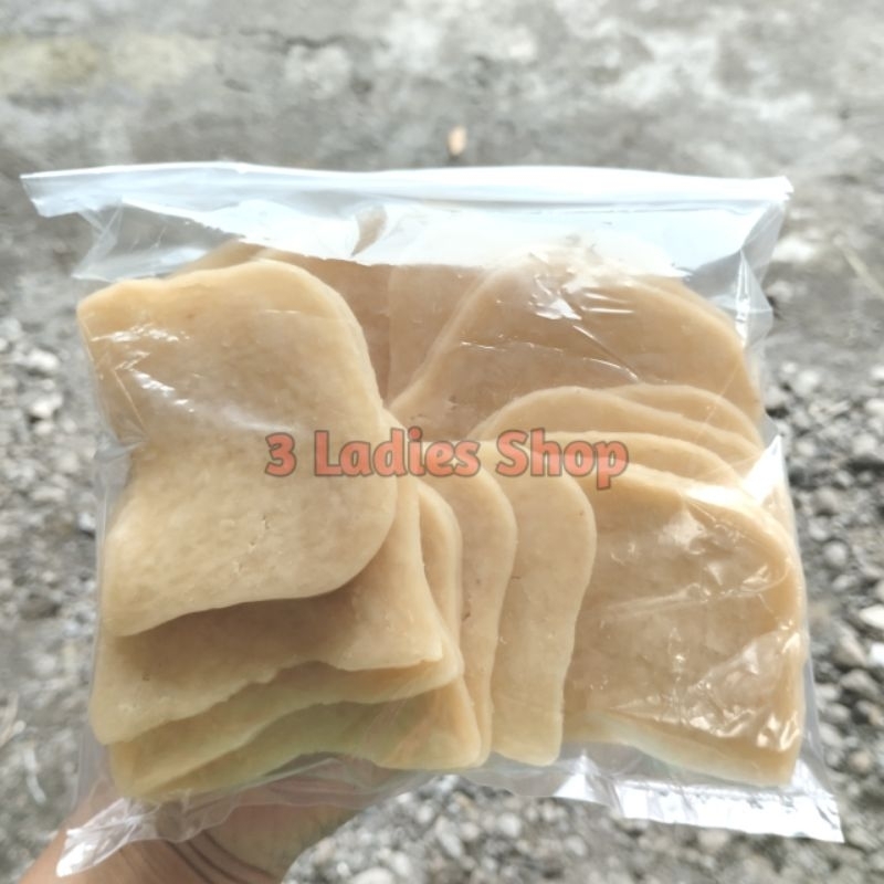 

Kerupuk Udang Besar / Kerupuk Ikan Mentah Merk Matahari Tanpa Dijemur Repack 250 Gram Free Kardus dan Bubble Wrap