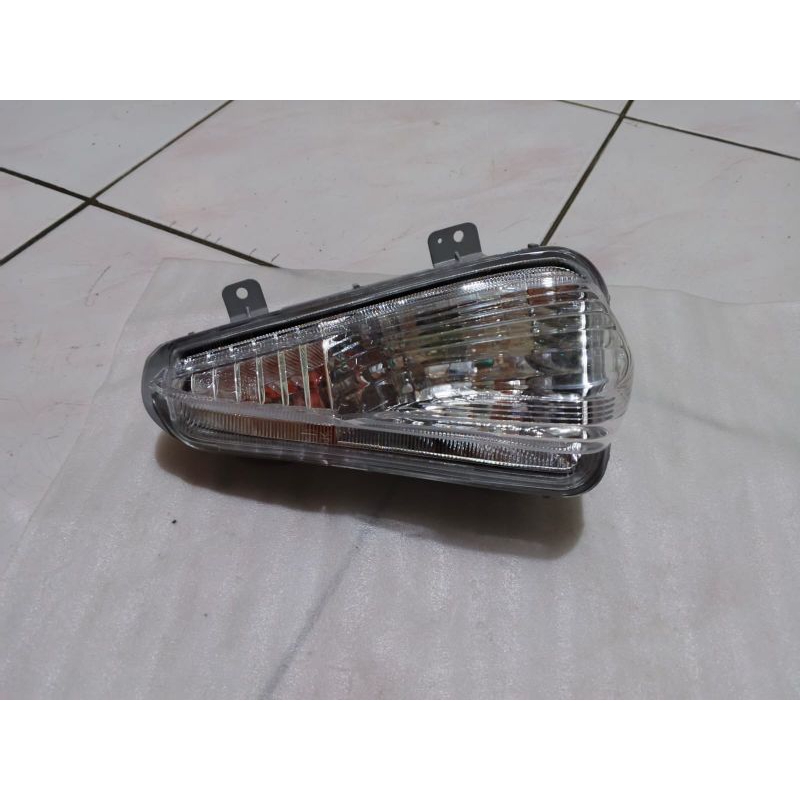 Lampu Sein Bumper Innova Reborn 2021 Original