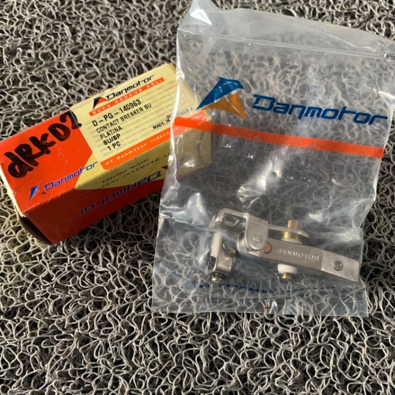 PLATINA VESPA SUPER, SPRINT, VBB - DANMOTOR