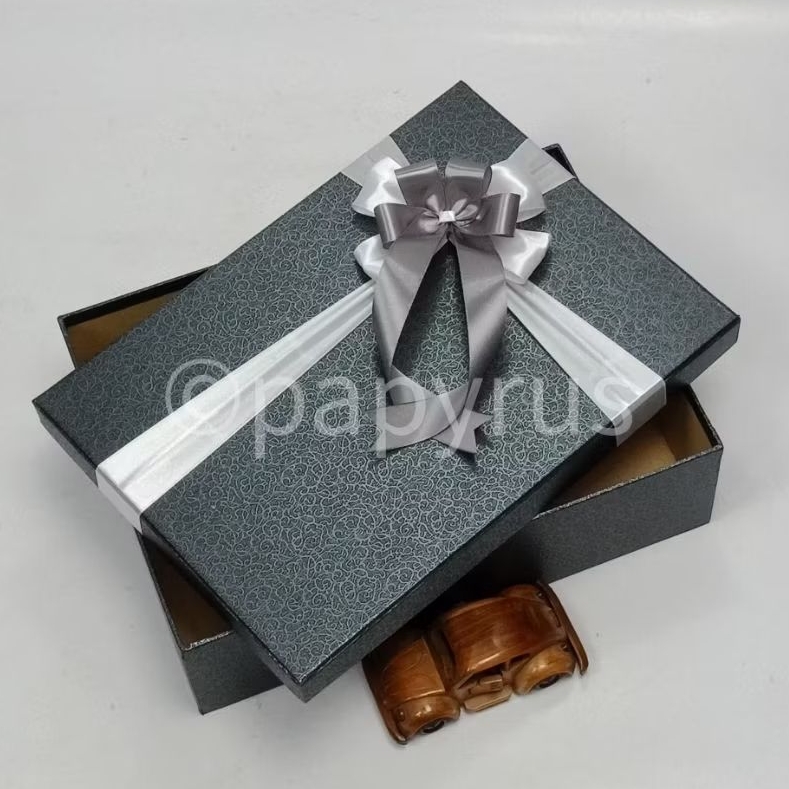 

PAPYRUS 25x35 Tinggi 10cm Kotak Kado Gift Box Hadiah KOTA KADO V1