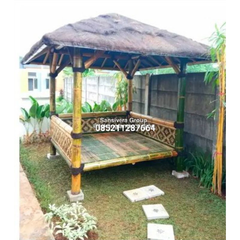 saung gajebo bahan bambu. saung gajebo