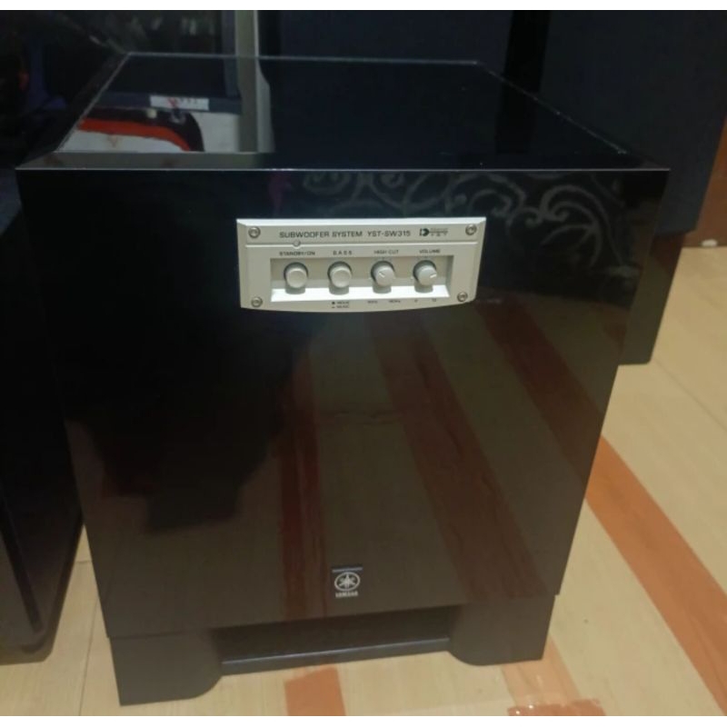 Yamaha subwoofer YST-SW315 EX DISPLAY