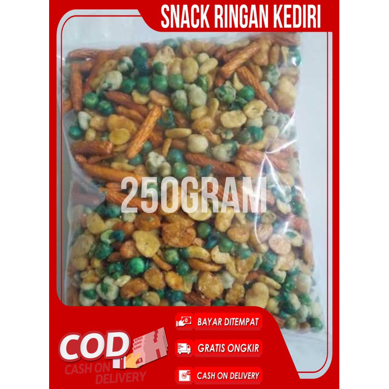 

kacang koro mix 250gr / jajan koro mix / kacang koro asin / kacang kapri asin / kacang koro jaipong