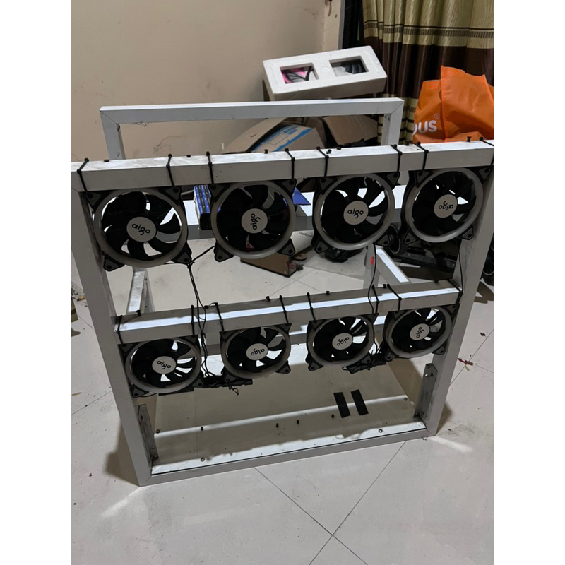 Rak mining rig untuk 12vga