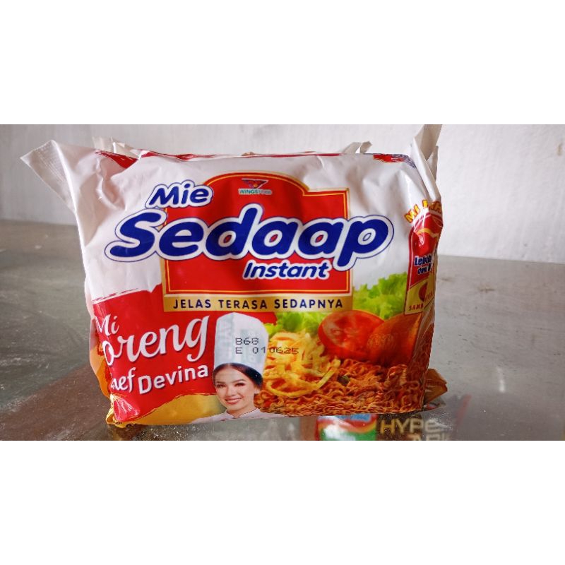 

mie sedap goreng davina