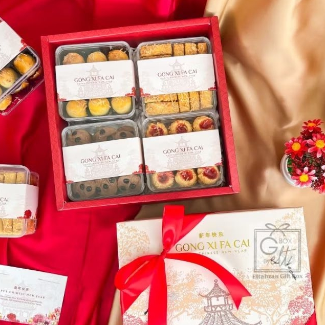 

Hampers kue kering / Hampers nastar / Hampers Premium Special Imlek