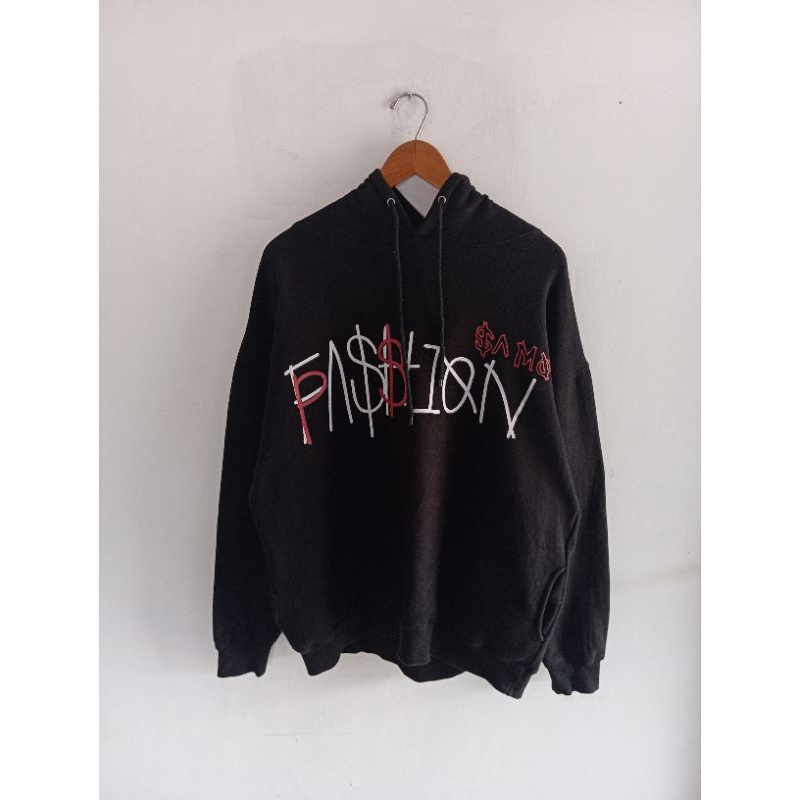 Hoodie I am not human being Passion