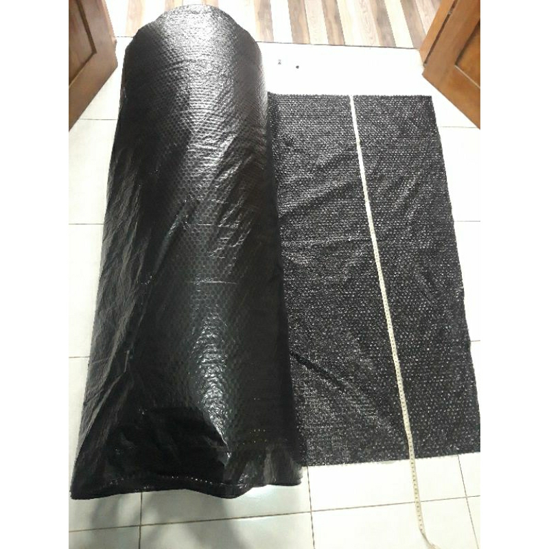 

Bubble Warp Warna hitam panjang 10m dan 5m
