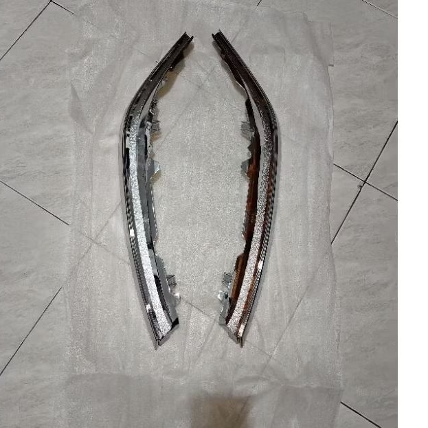 list lampu depan avanza veloz 2022