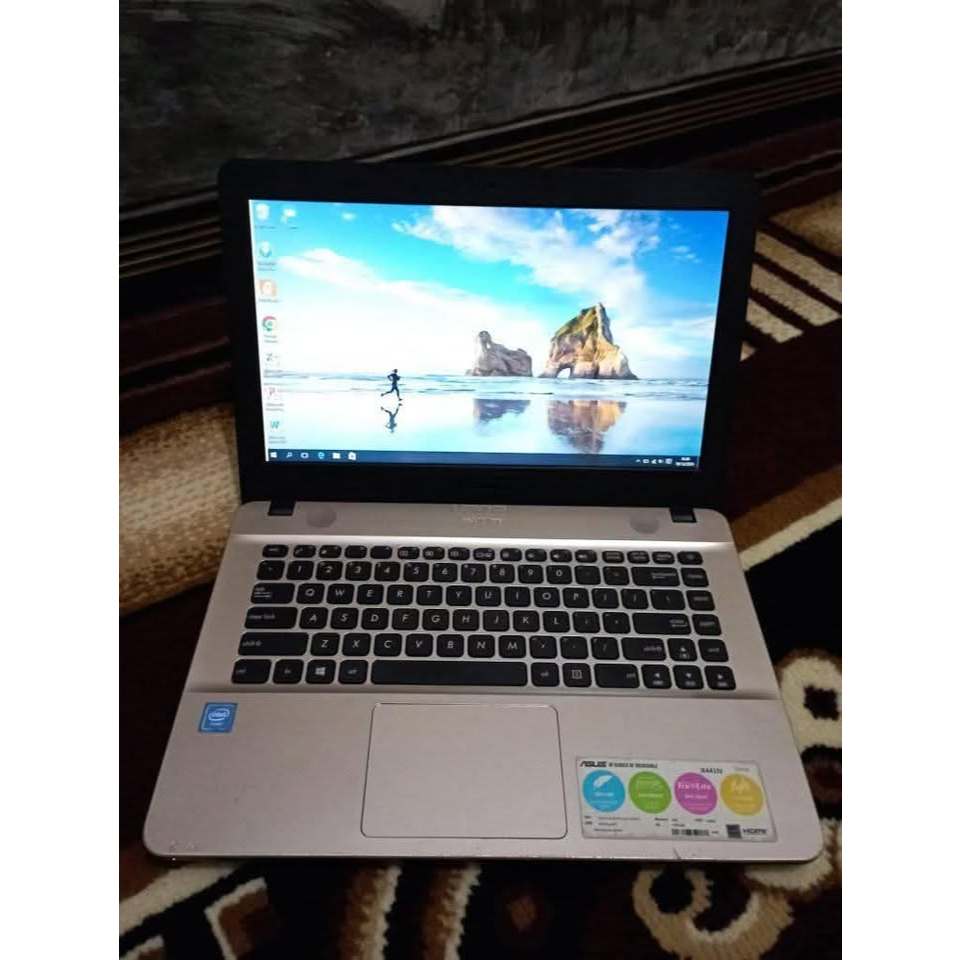 laptop asus x441n intel celeron ram 2gb + ssd128gb  bekas