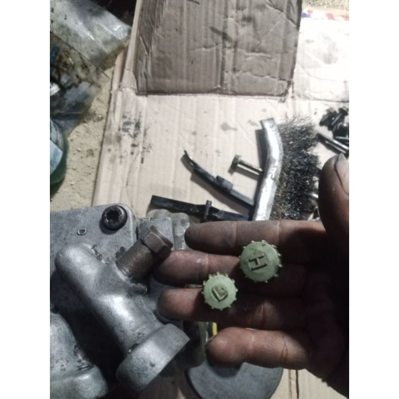 Valve kompresor AC Timor +tutup pentil pipa