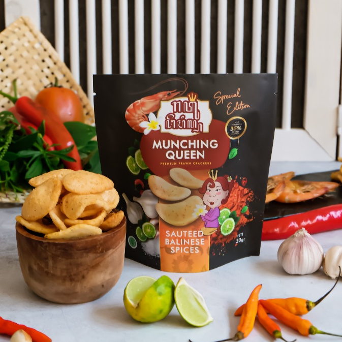 

Bundling Kerupuk Udang Pedas Spicy Series Munching Quen