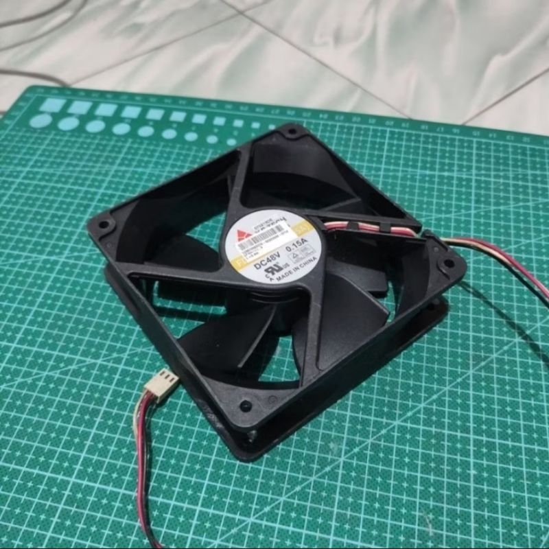 FAN DC Y.S.TECH DC BRUSHLESS FAN DC 48V 0.15A FAN DC BALL BEARING 12CM