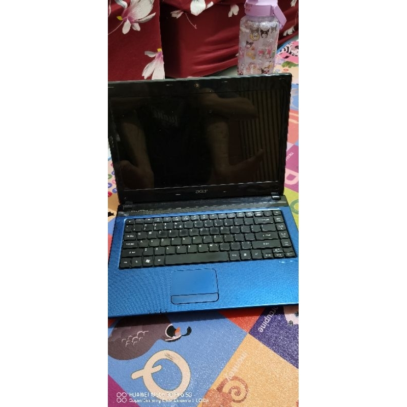 Laptop acer 4750 core i3 minus