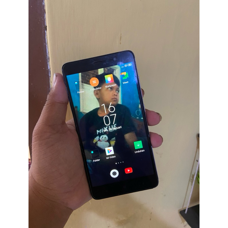 Xiaomi Redmi note 3 minus ngeframe sentuh masih bisa semua lcd agak menua sama akun mi