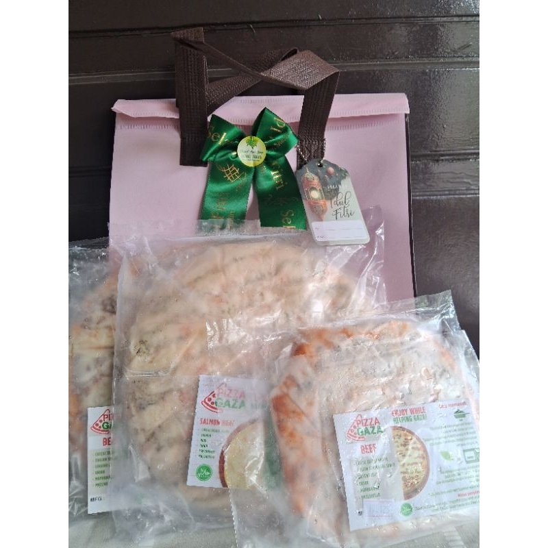 

Hampers Lebaran/Acara Lain Pizza Gaza Paket Mix