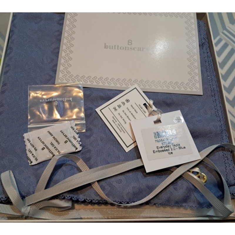 Tapis embos buttonscarves BLUE NEW