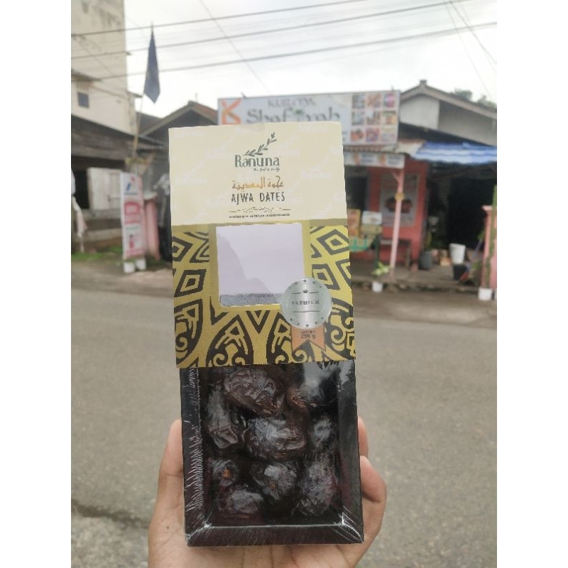 

Kurma Ajwa Ranuna Premium 250 gr