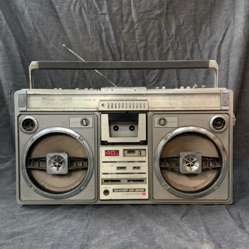 BOOMBOX SHARP JADUL / RADIO LAWAS