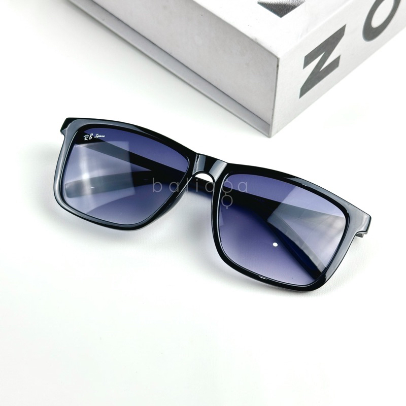 Kacamata Hitam Cowok Murah dan Terlaris Anti UV Kacamata Pria Trendy Hitam