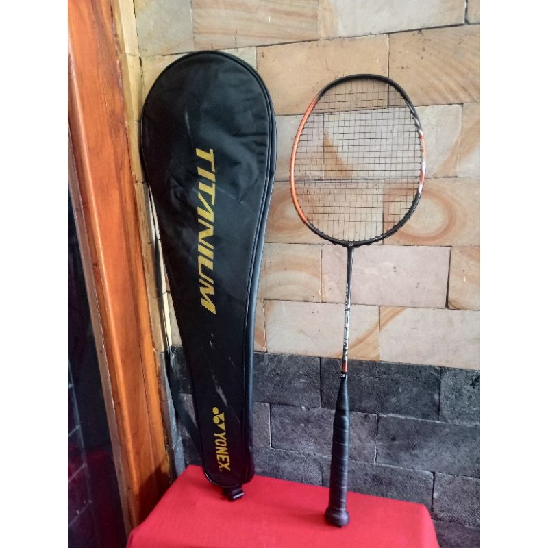 YONEX ASTROX TOUR 8500