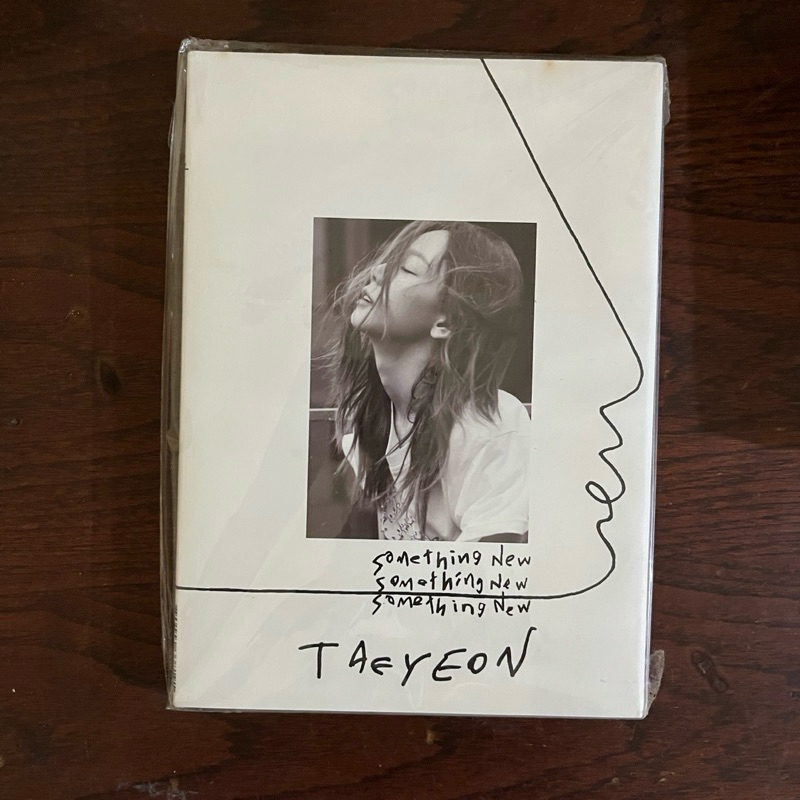 Album Taeyeon Something New