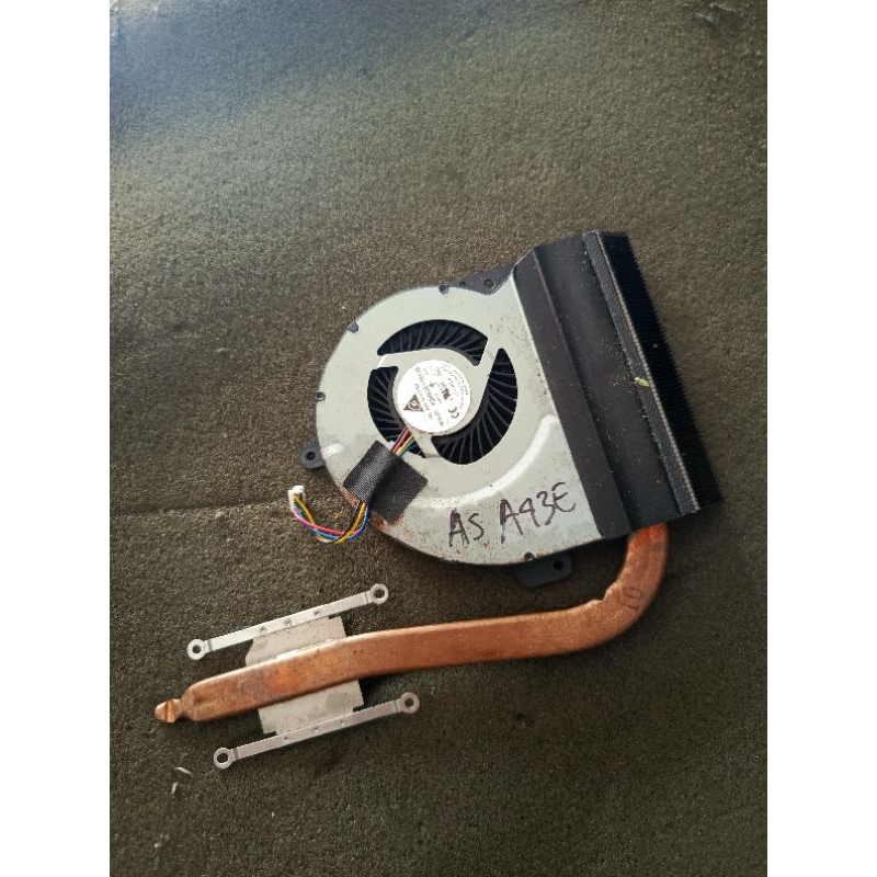 kipas laptop asus A43E bekas